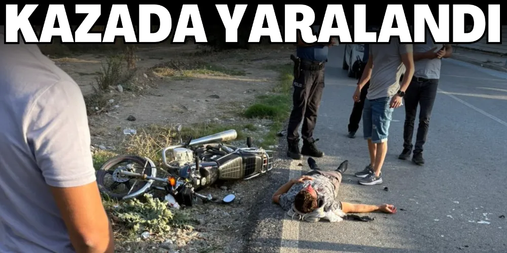 MOTOSİKLETLE OTOMOBİL ÇARPIŞTI: 1 YARALI